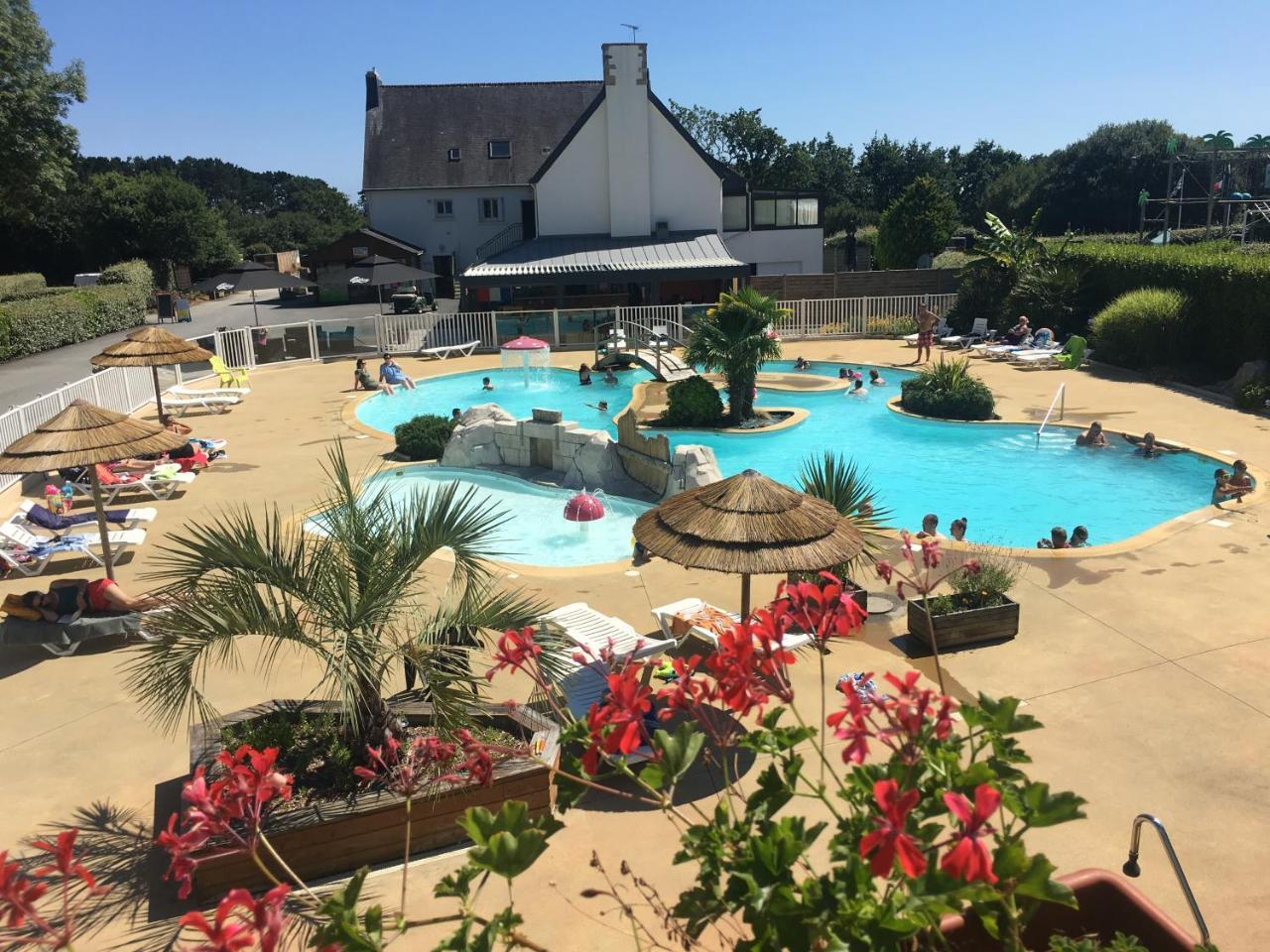 Camping Kost Ar Moor Fouesnant Exterior foto